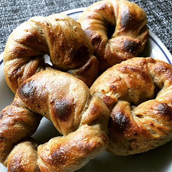 レーズン酵母のベーグル